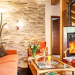 Chalet Hinter Dem Rot Stei, Private Wellness, In Ski&hiking Area Of Zermatt