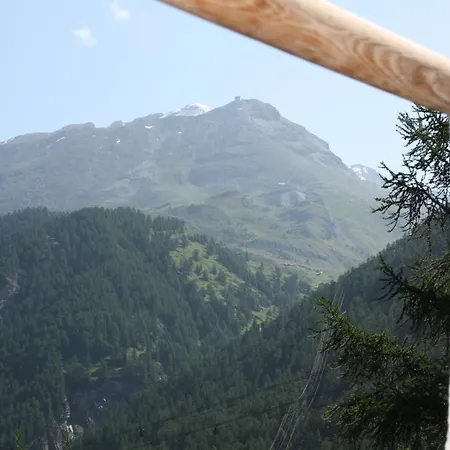 Hinter Dem Rot Stei Alpehytte