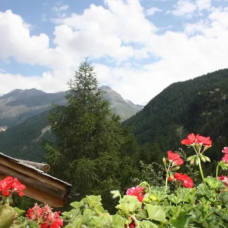 Hinter Dem Rot Stei Chalet Zermatt